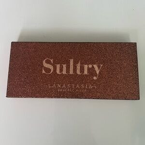 Anastasia Beverly Hills Sultry Palette